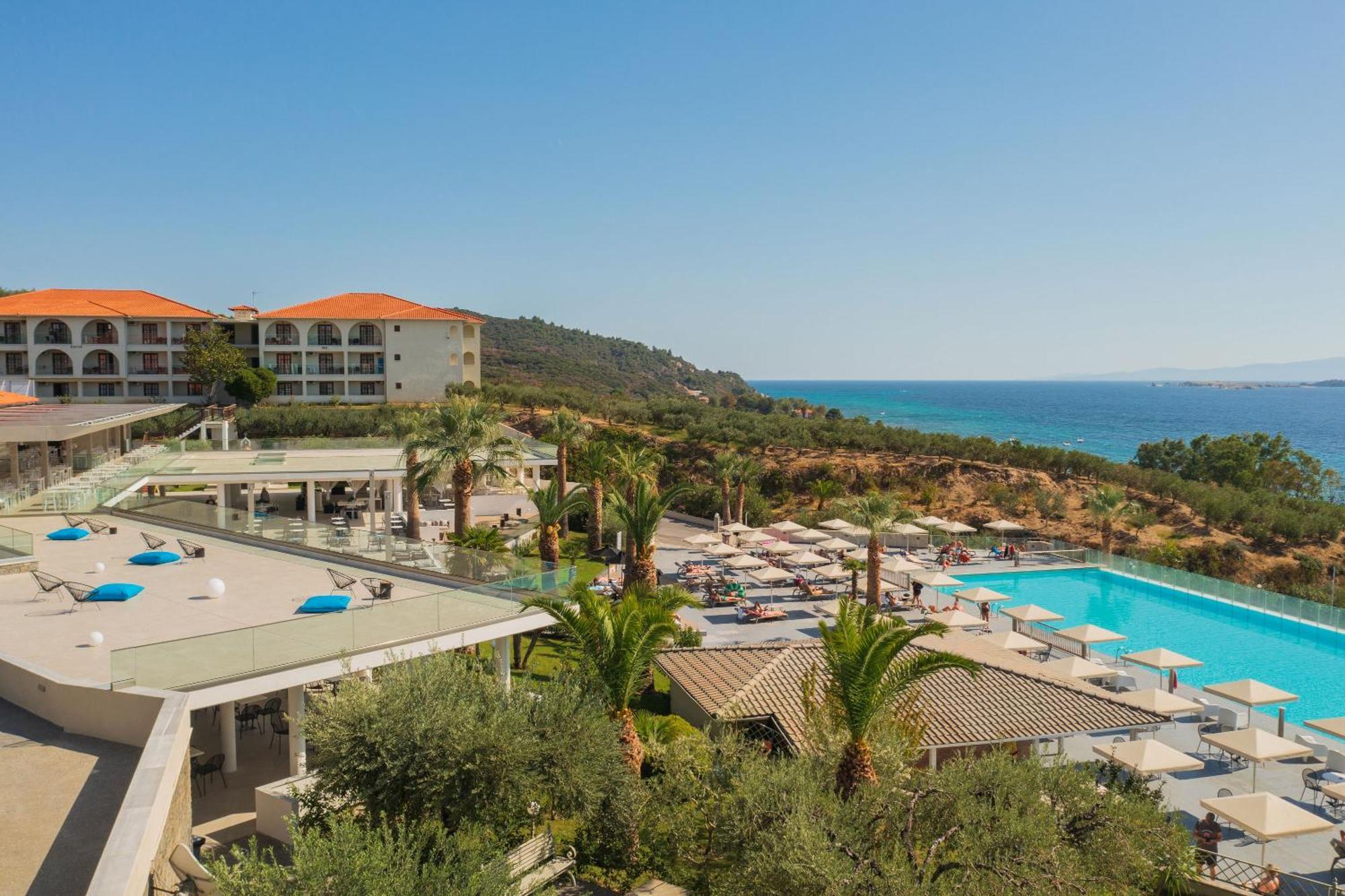 Akrathos Beach Hotel Ouranoupoli Exterior photo
