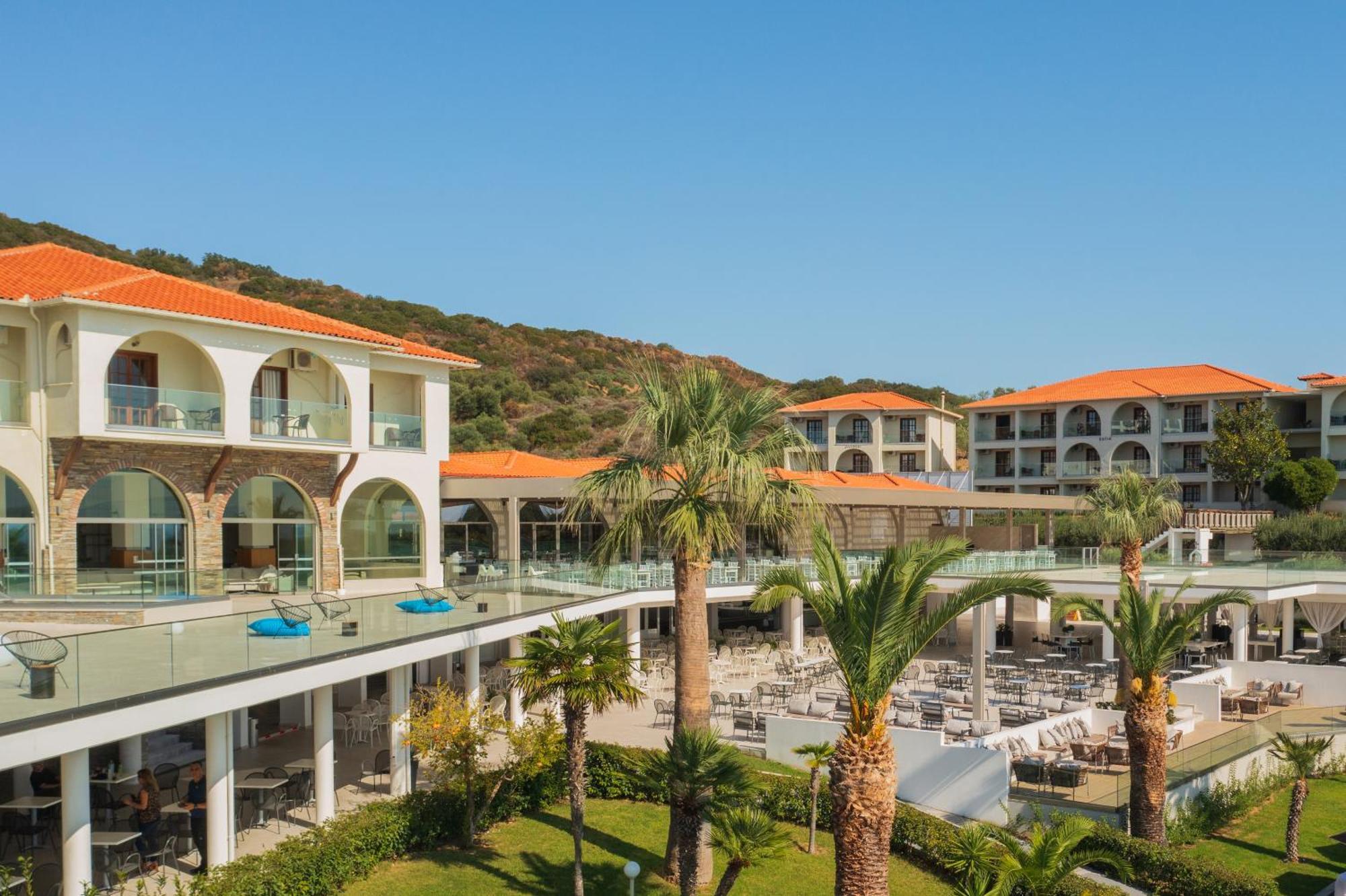 Akrathos Beach Hotel Ouranoupoli Exterior photo