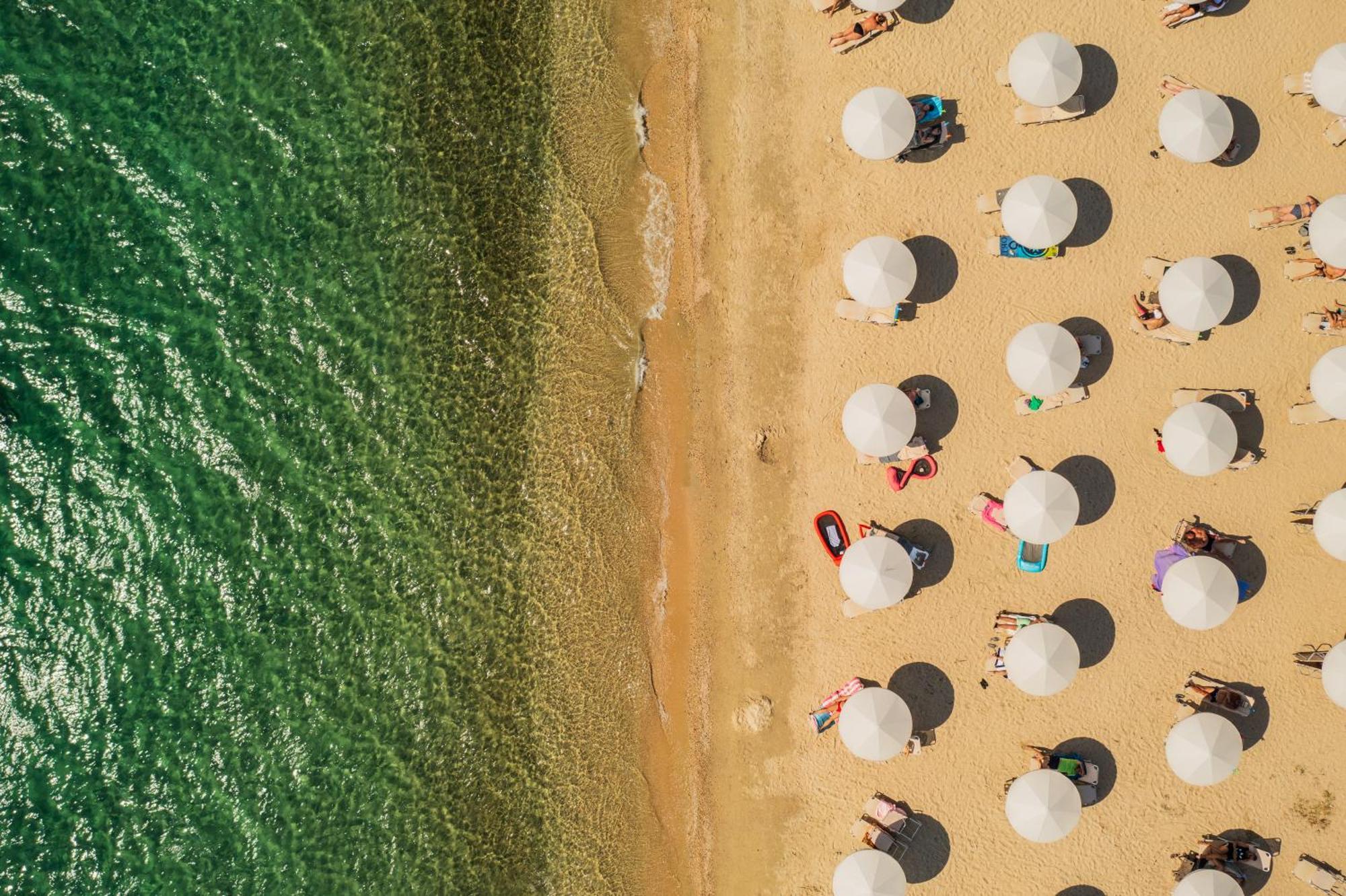 Akrathos Beach Hotel Ouranoupoli Exterior photo